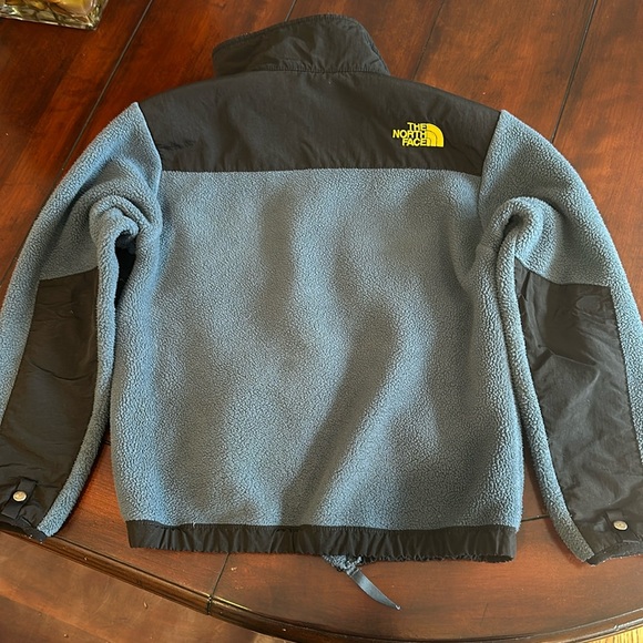 North Face Denali Fleece Jacket - Picture 7 of 8